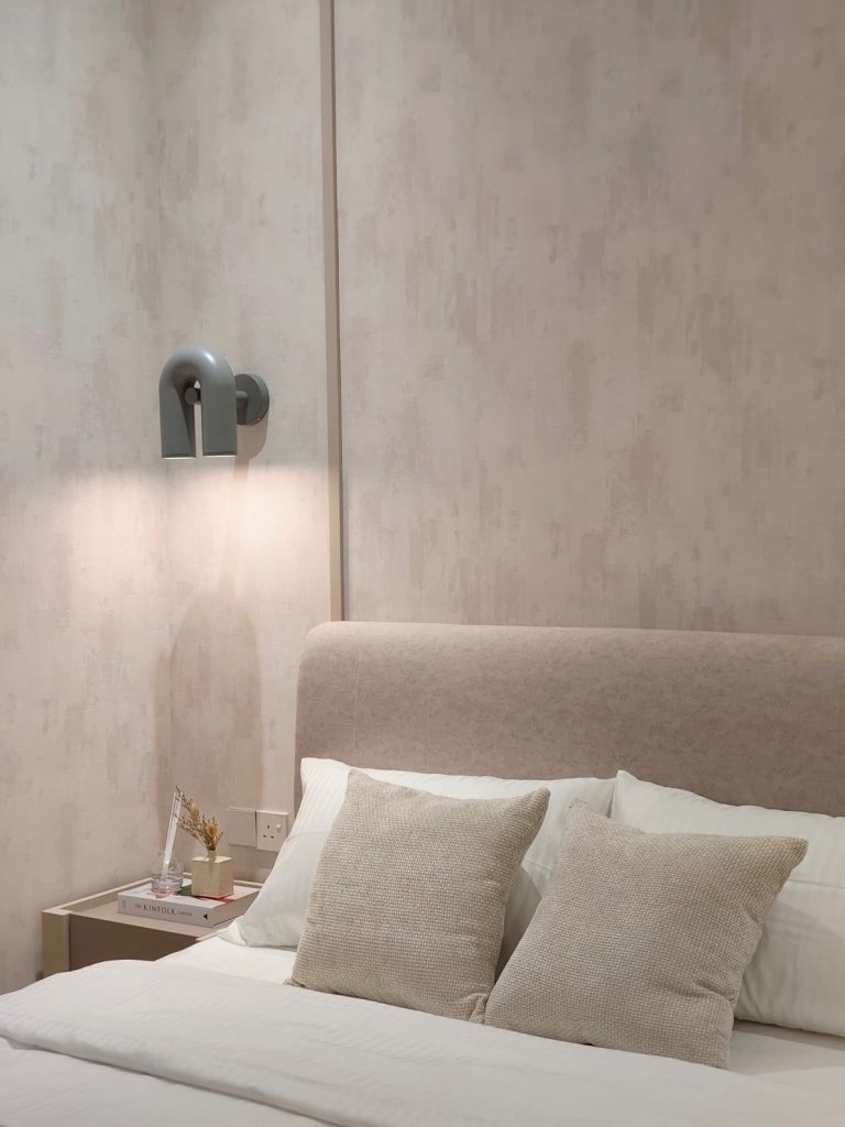 Still Radiance Trinity Pentamont